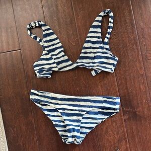Size M Tori Praver blue and white bikini